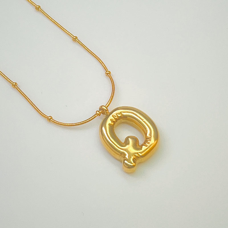 Female Summer Clavicle Chain Stainless Gold-plated Letters High-grade Necklaces