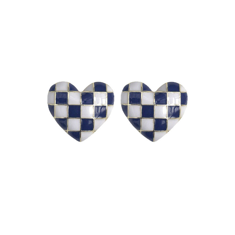 Women's Light Luxury Chessboard Plaid Love Heart Earrings