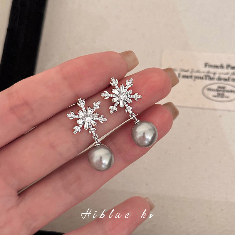 Winter Zircon Christmas Tree Niche Design Rings