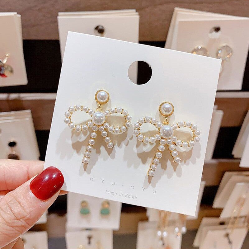 Needle High-grade Pearl Bow Flower Tulip Earrings