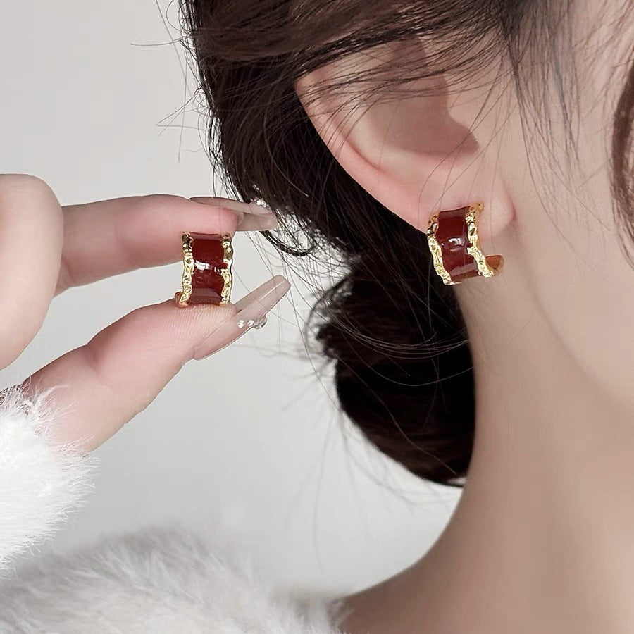 Women's French Retro Red Enamel Drip Glazed Earrings