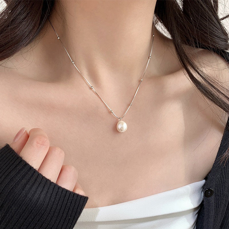 Women's Elegance French Classic Style Clavicle Chain Necklaces