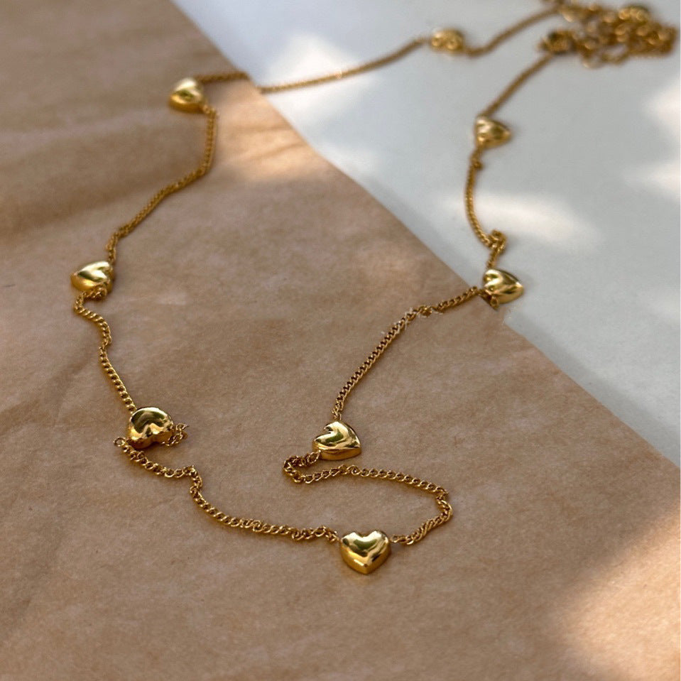 Niche Three-dimensional Peach Heart Mark Gold-plated Clavicle Necklaces