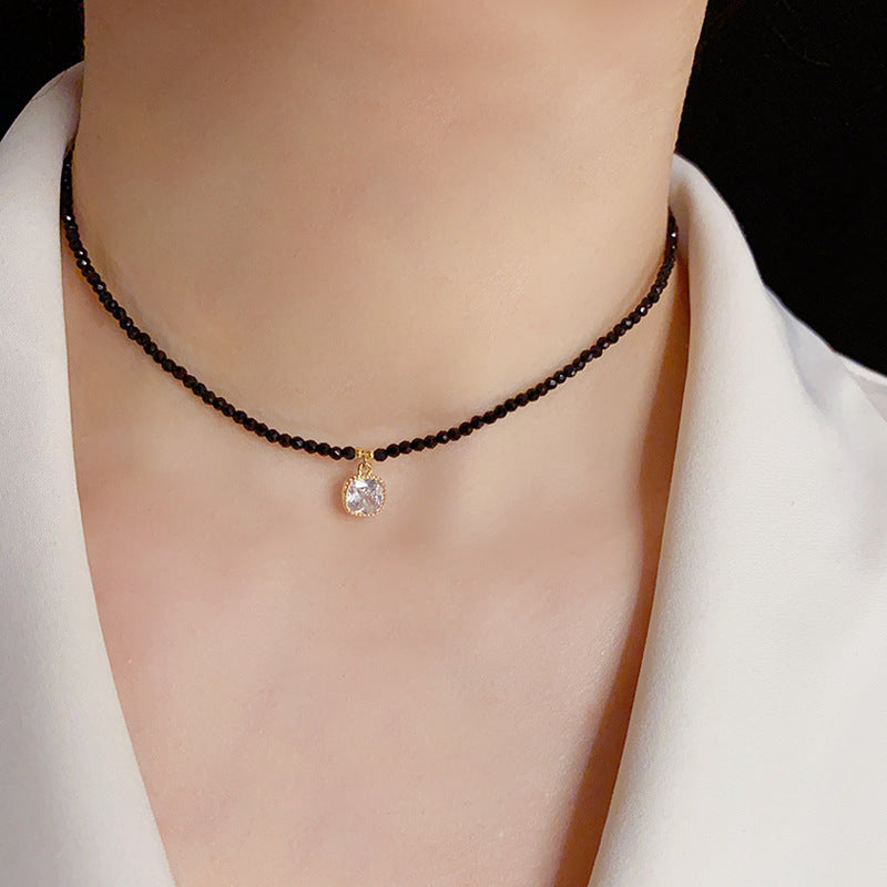 Design Light Luxury Black Crystal Clavicle Necklaces