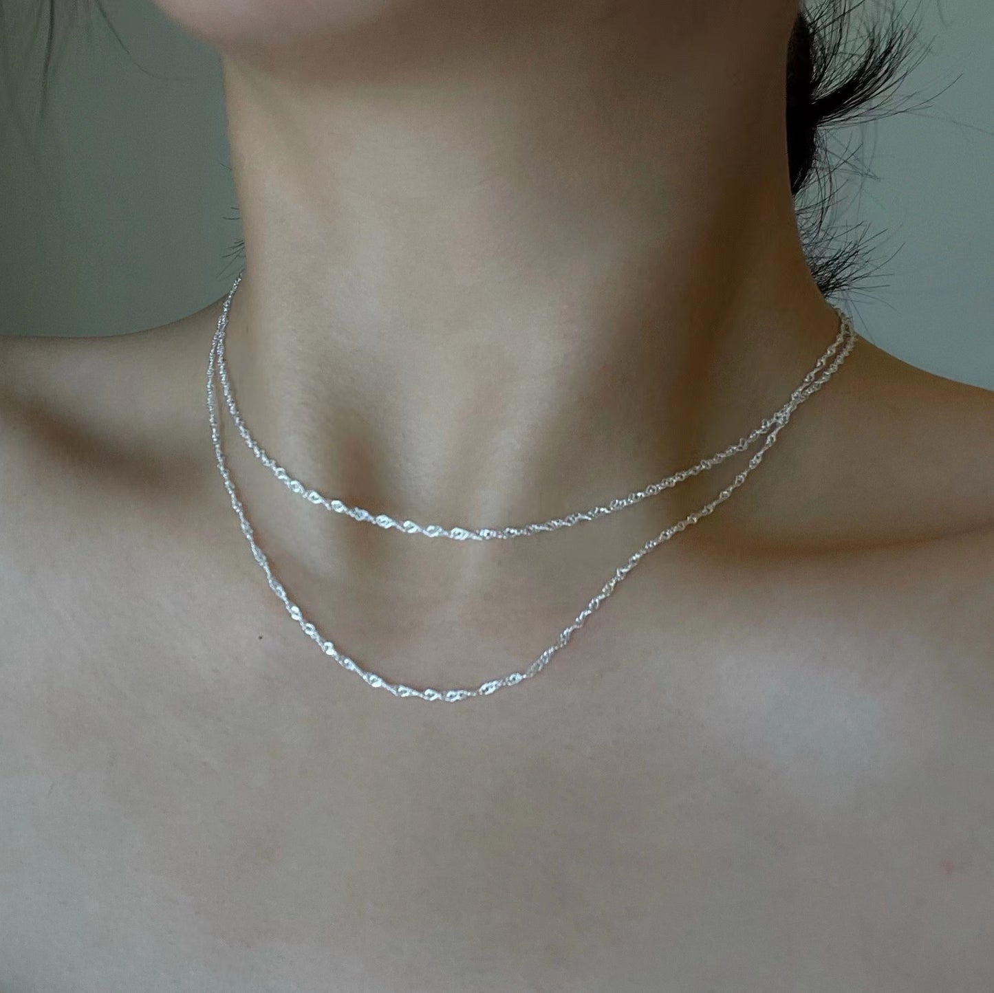 Women's Minimalist Choker Simple Water Wave Chain Necklaces