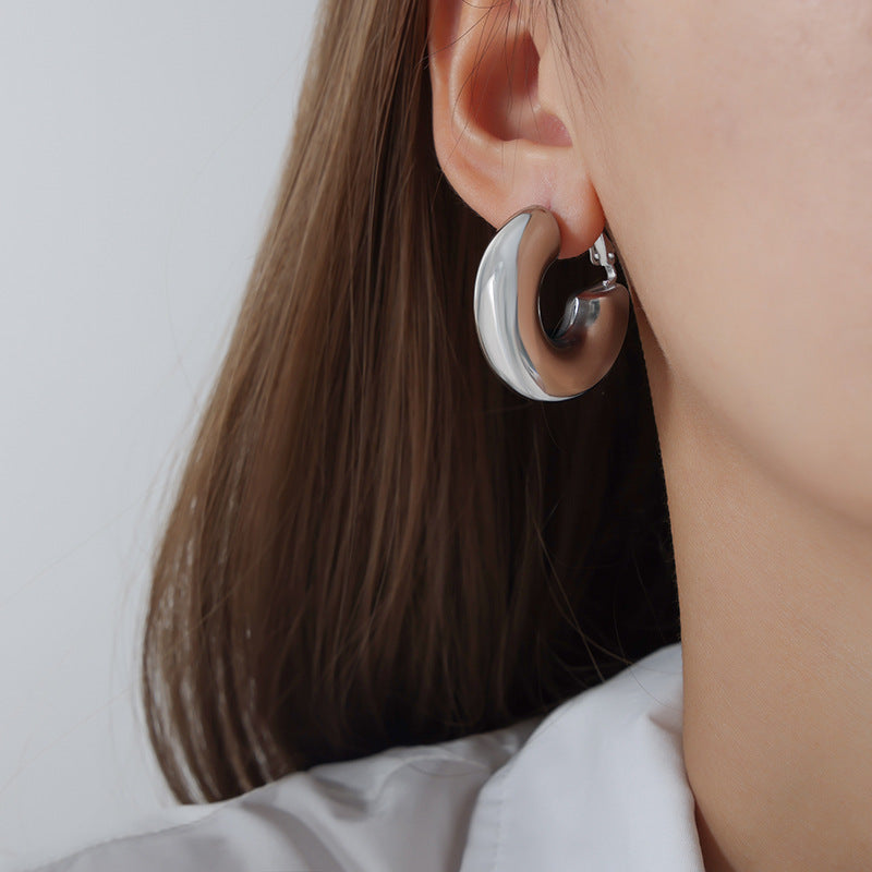 Women's Ornament U-shaped Geometric Elegant Titanium Steel Earrings