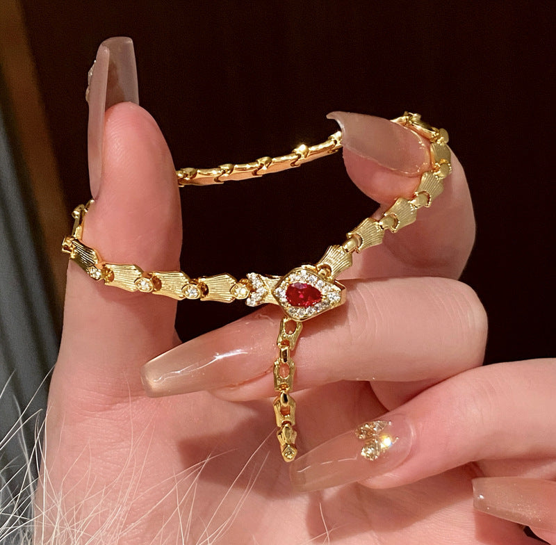With Diamond Round Exquisite Fashion Retro Unique Design Light Luxury Bracelets