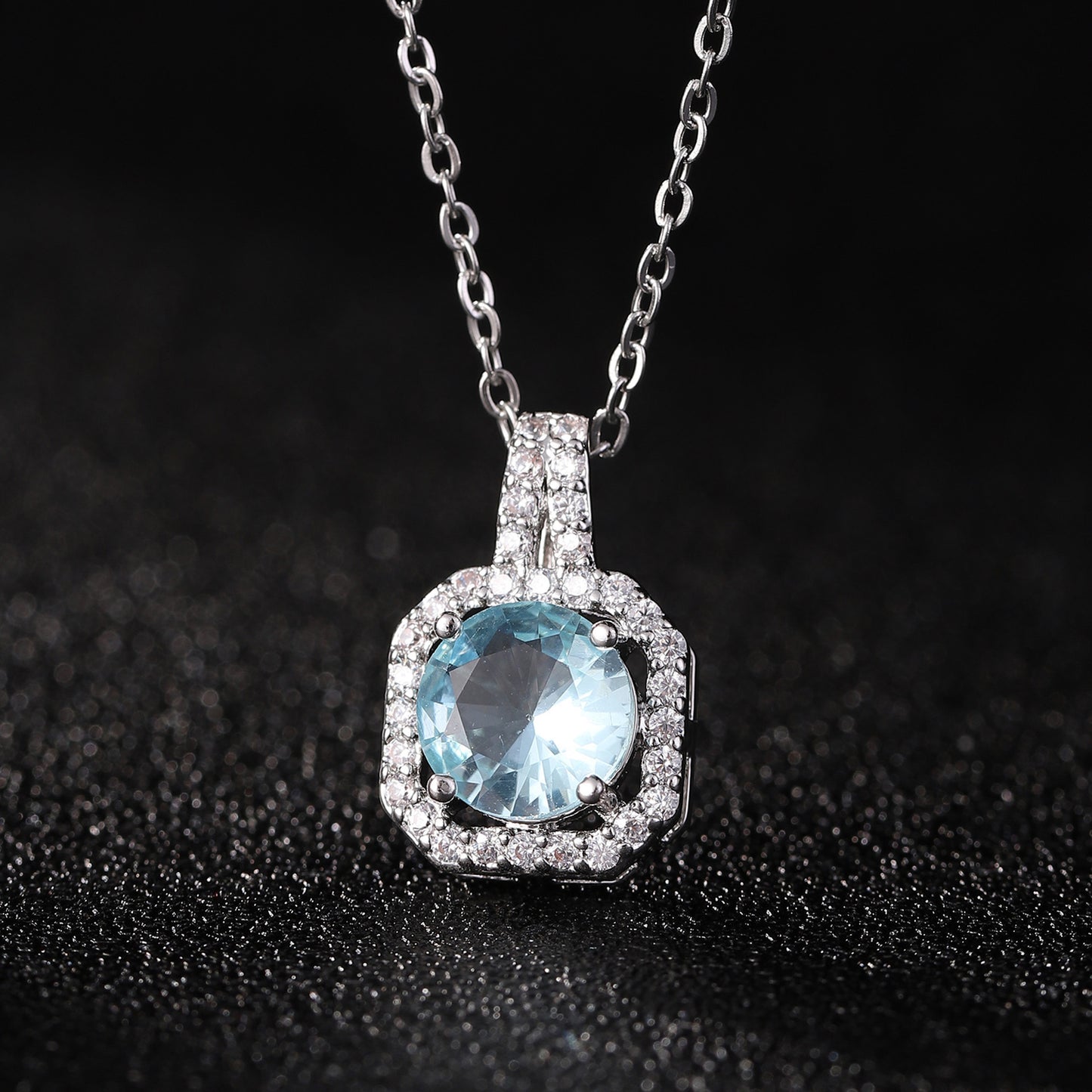 Female High-grade Full Diamond Light Luxury Necklaces