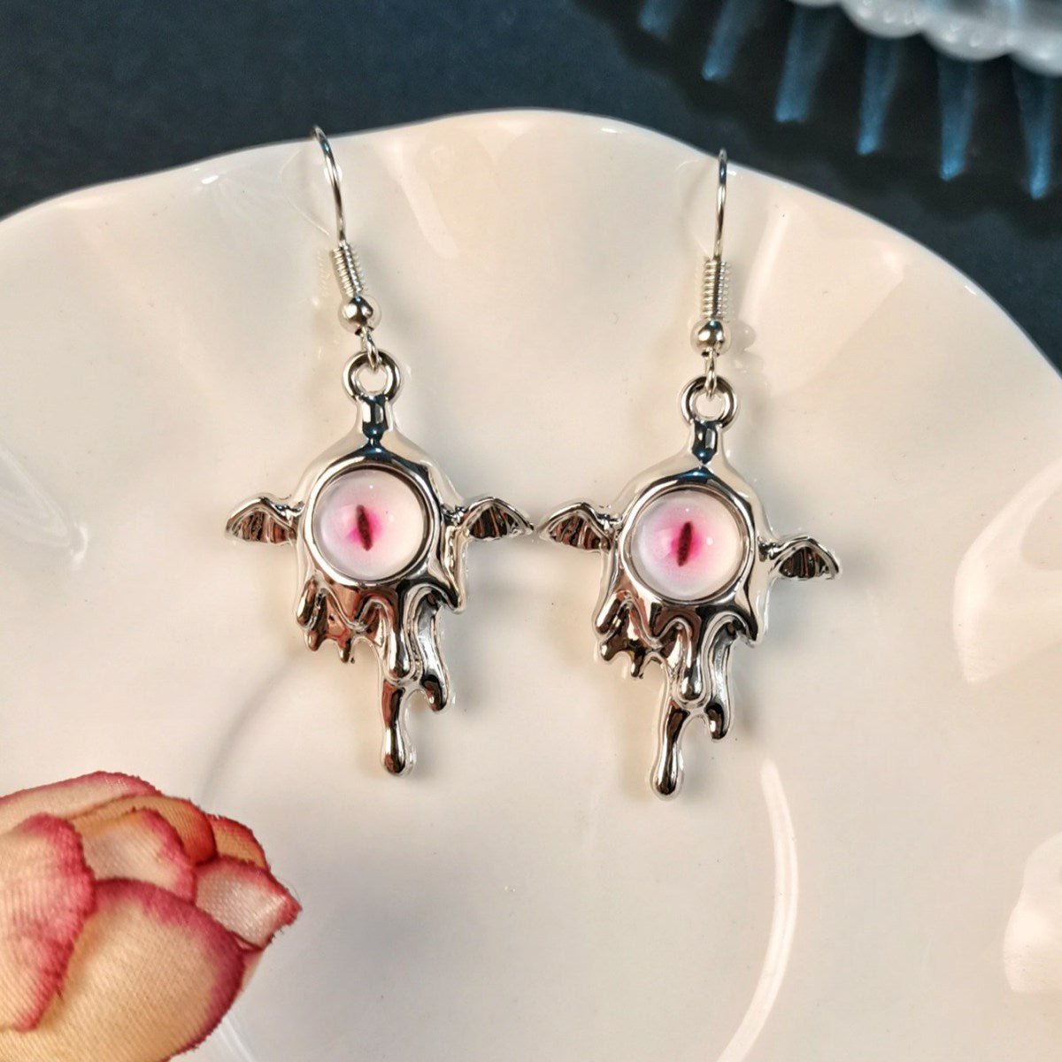 Sweet Cool Millennium Hot Wind Lava Love Earrings