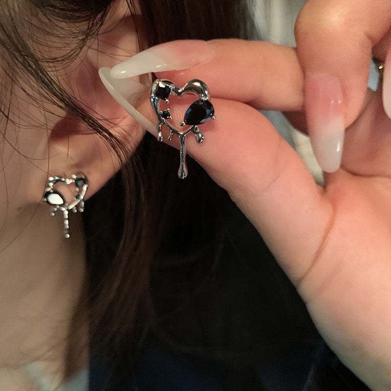 Women's Niche Design Simple Rhinestone High-grade Temperament Earrings