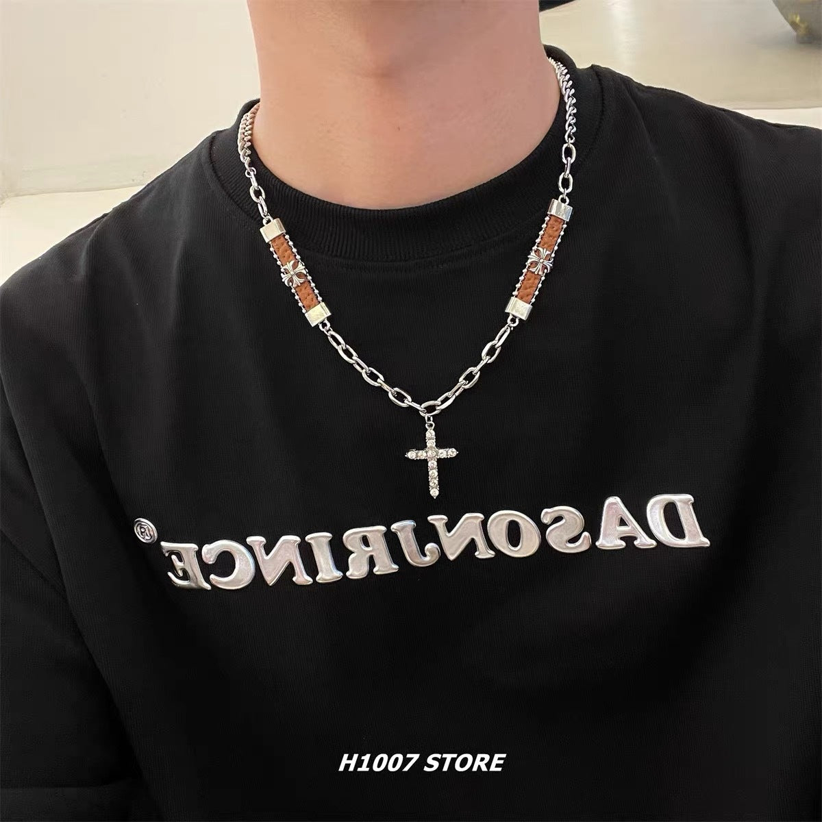 Onyx Stars Street Boys Design High-grade Clavicle Necklaces