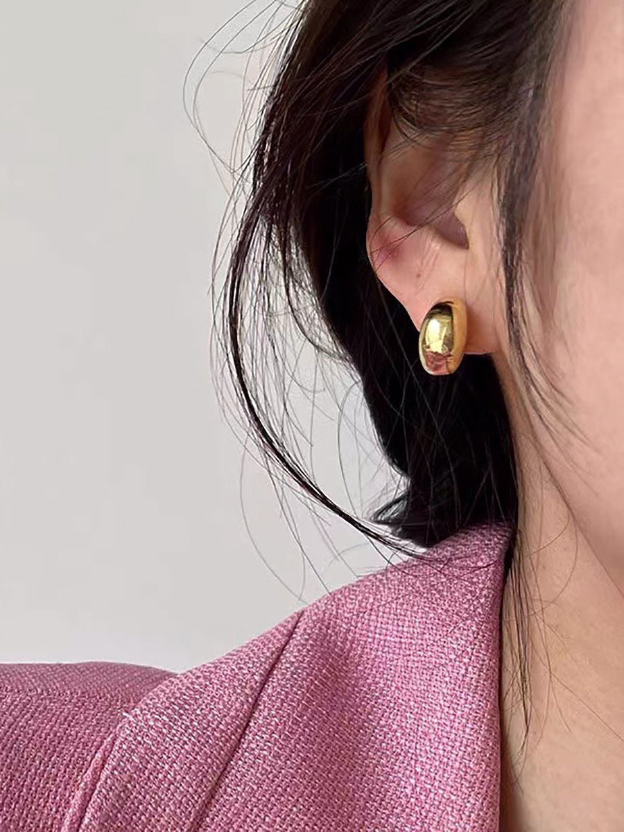 Niche Semicircle Metal Fat Moon Gold Beans Earrings