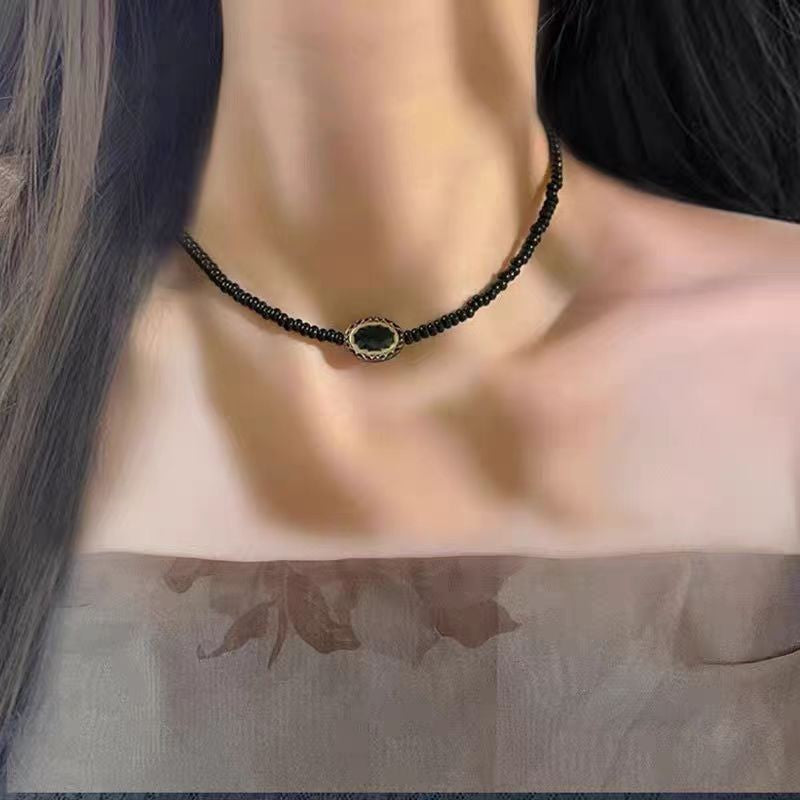 Women's High-grade Natural Stone Retro Easy Matching Necklaces