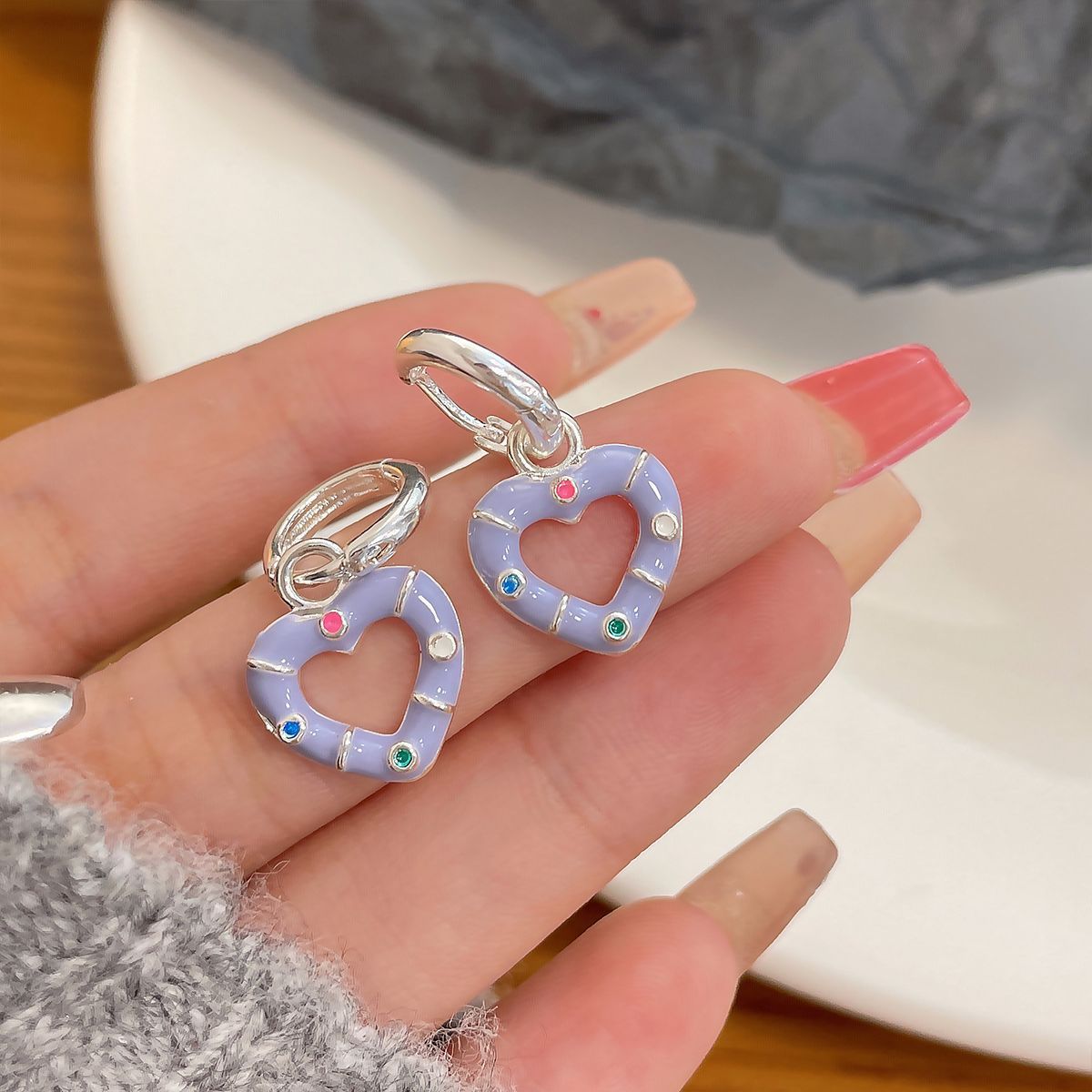 Women's Oil Love Clip Simple Niche Design Sweet Cool Hot Ear Buckle