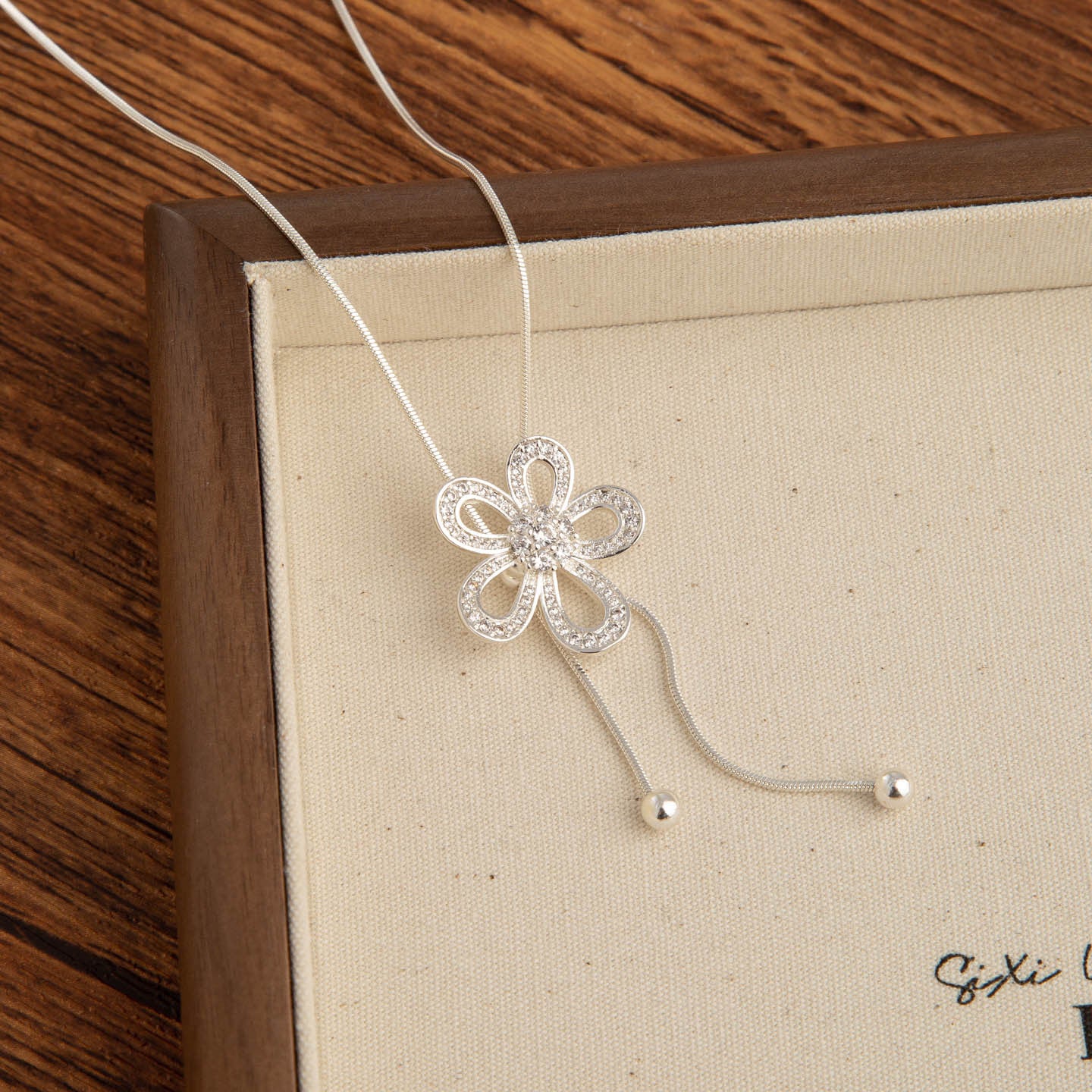 Pull Light Luxury High-grade Versatile Niche Elegant Adjustable Clavicle Necklace