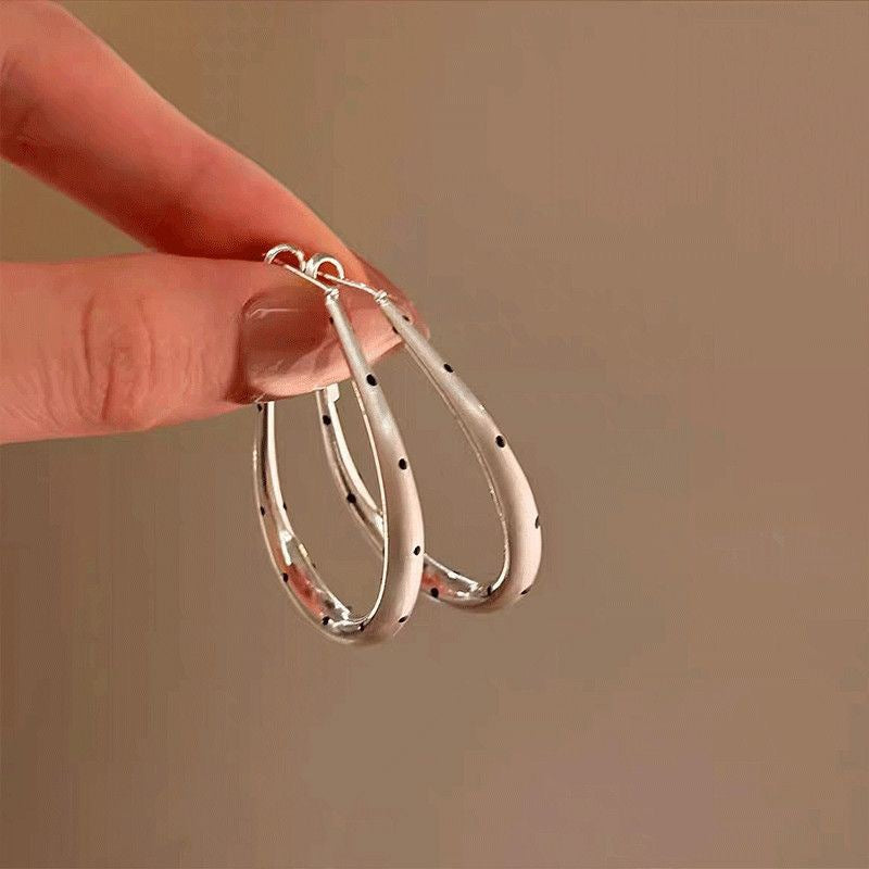 Women's Style Circle Polka Dot Eardrop Korean Niche Temperament Fashionable Earrings