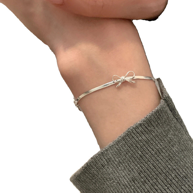 Women's Luxury Design High-grade Simple Graceful Fashion Bracelets