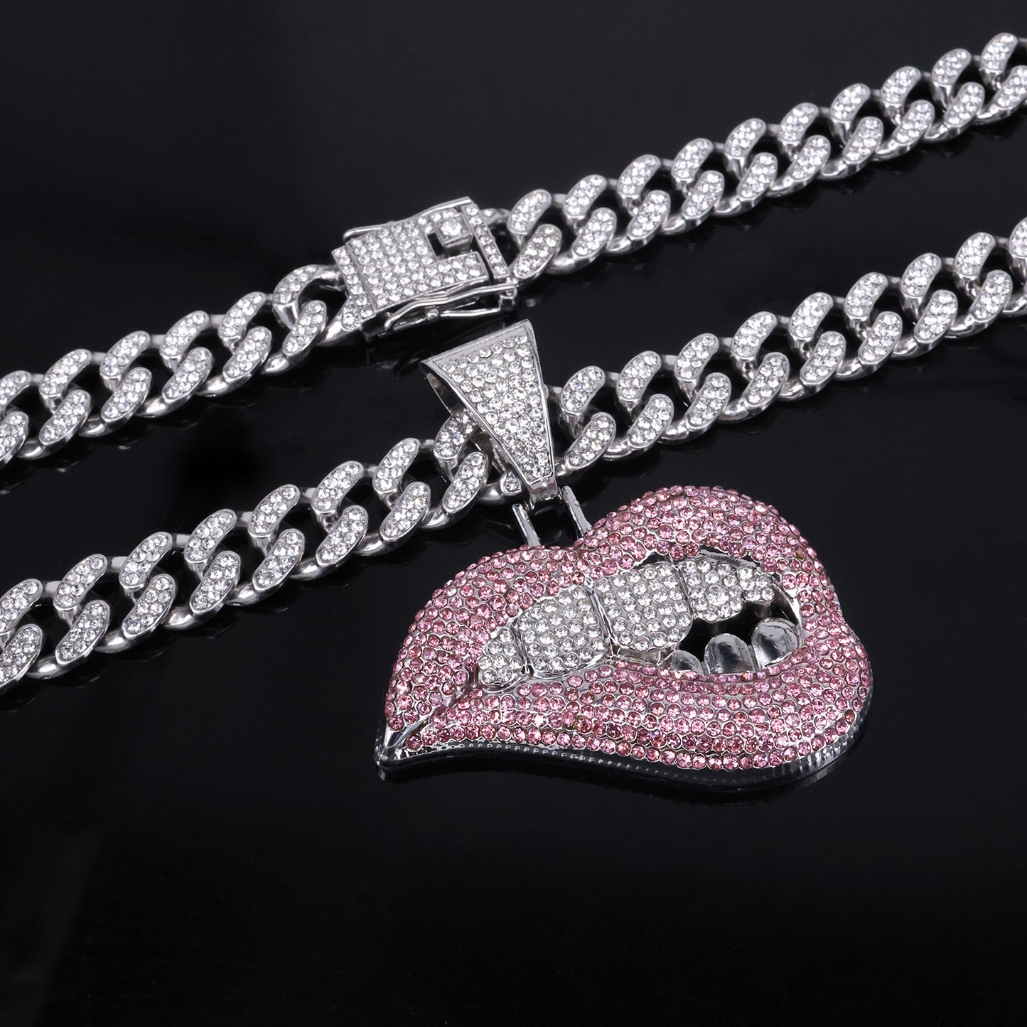 Men's Lips Diamond Single Domineering Cool Exaggerated Pendants