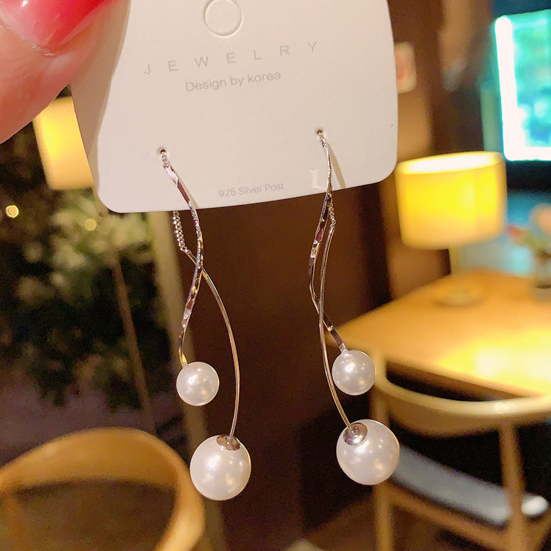 Women's Needle Elegant Long Tassel Thin Effect Earrings