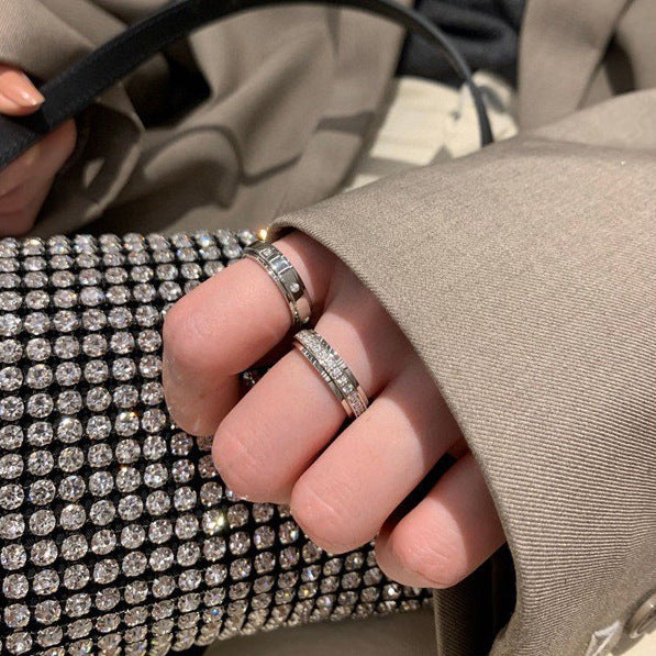 Women's & Men's Sier Color Single Diamond Seven Small One Circle Rings