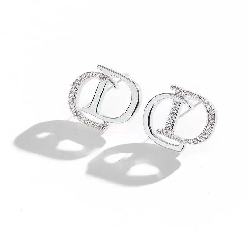Women's Vintage Simple Letter Rhinestone For Niche Earrings