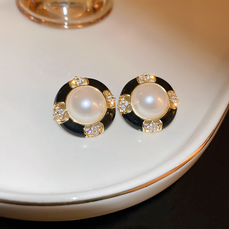 Women's Sier Needle Pearl Round Niche Elegant Earrings