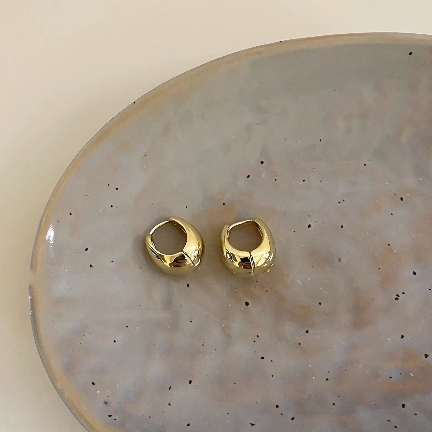 Golden Water Drop Ear Light Luxury Sense Rings
