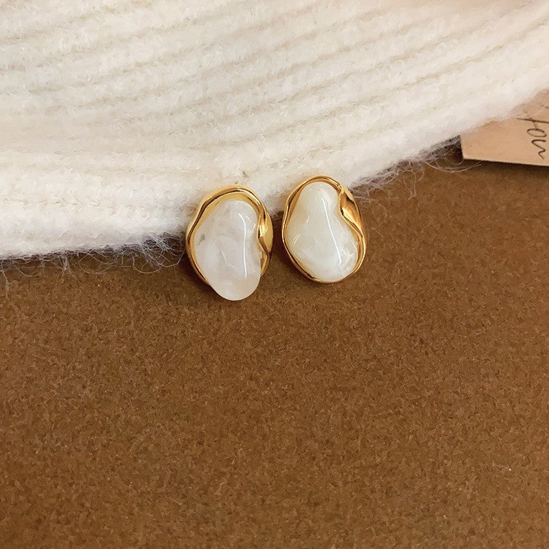 Women's Sier Needle Pearl Round Niche Elegant Earrings