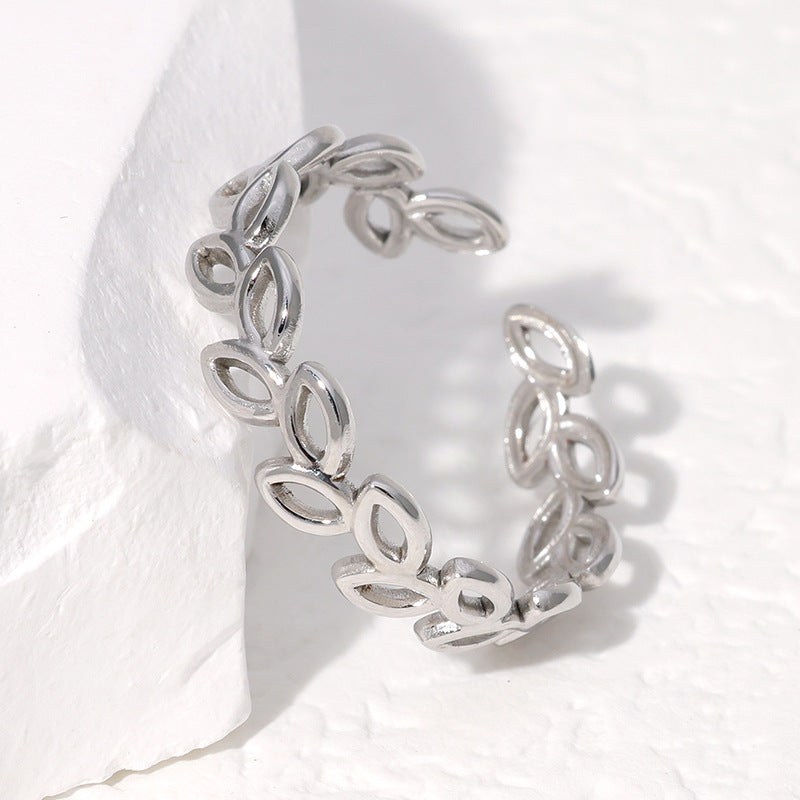 Female Fresh Leaf Simple Cold Style Rings