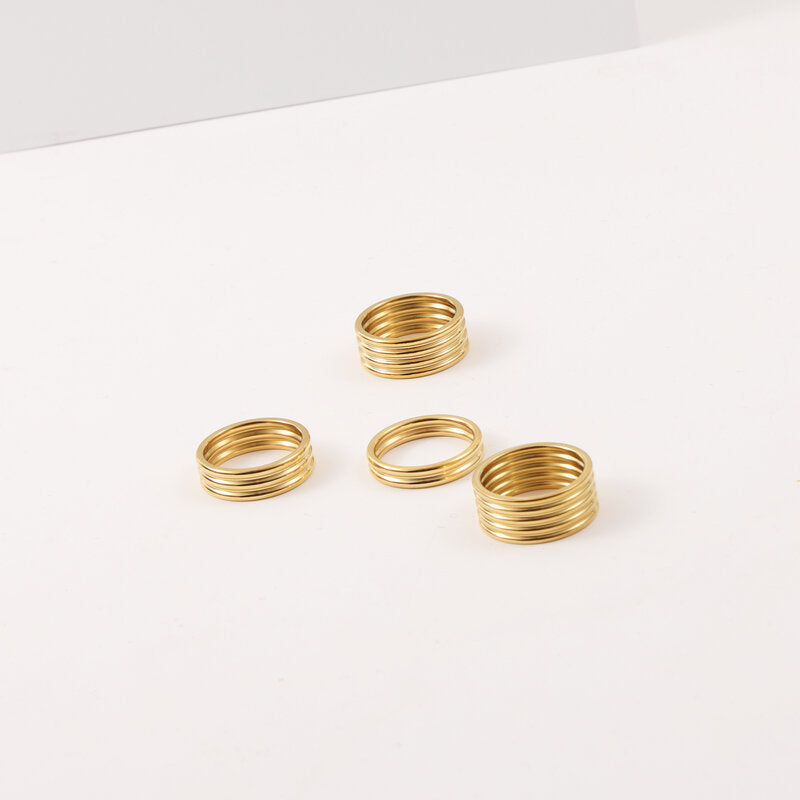 Fashion Comfortable Titanium Steel Gold Plating Bracelets