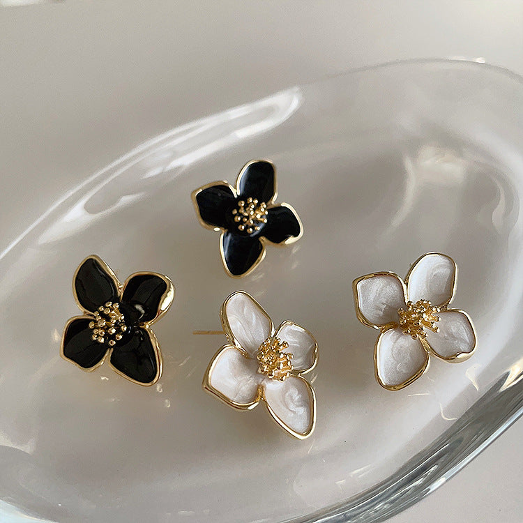 Oil Dripping Metal Flower French Retro Earrings
