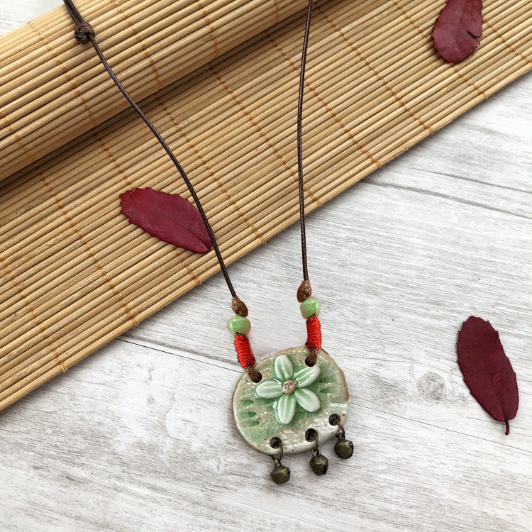 Women's Handmade Retro Sweet Fresh Ceramic Pinch Pendants