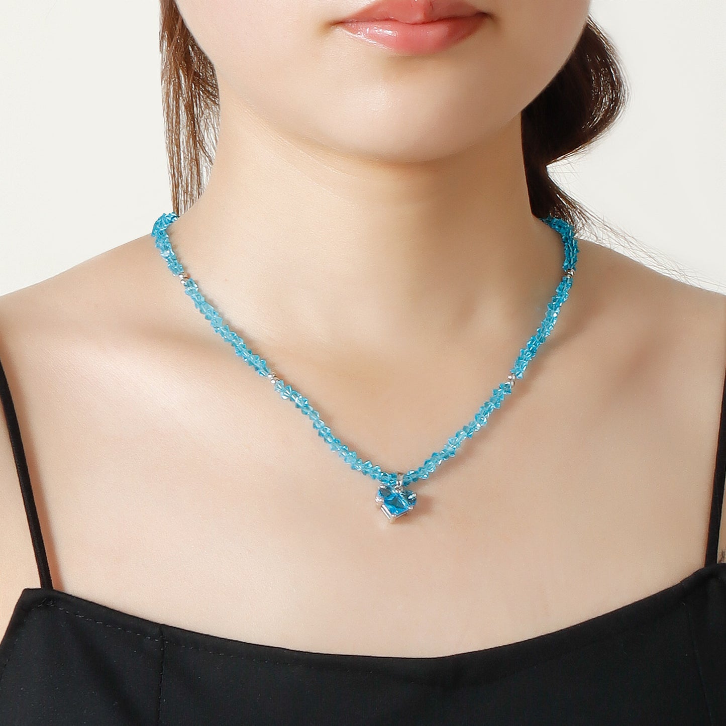 High Sense Niche Love Clavicle Chain Glass Beads Necklaces