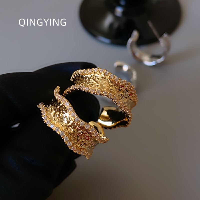 Women's Irregular Design High-grade Light Luxury Temperament Earrings