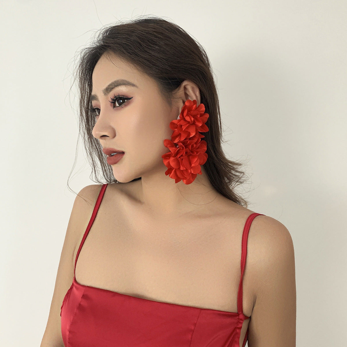 Women's Ornament Personalized Long Chain Flower Fashion Earrings