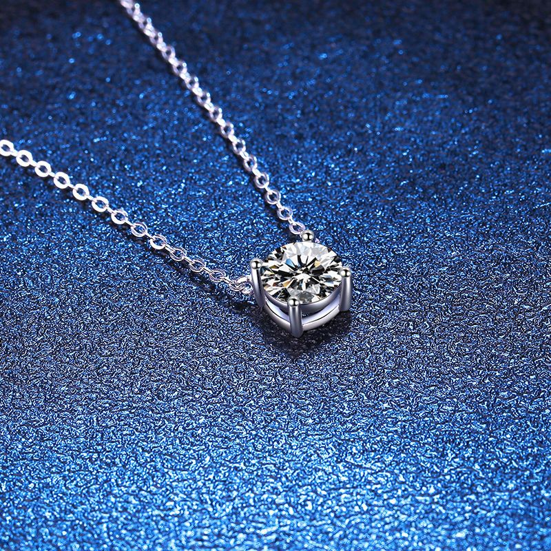 Women's Sier Moissanite Karat Light Luxury Plated Necklaces