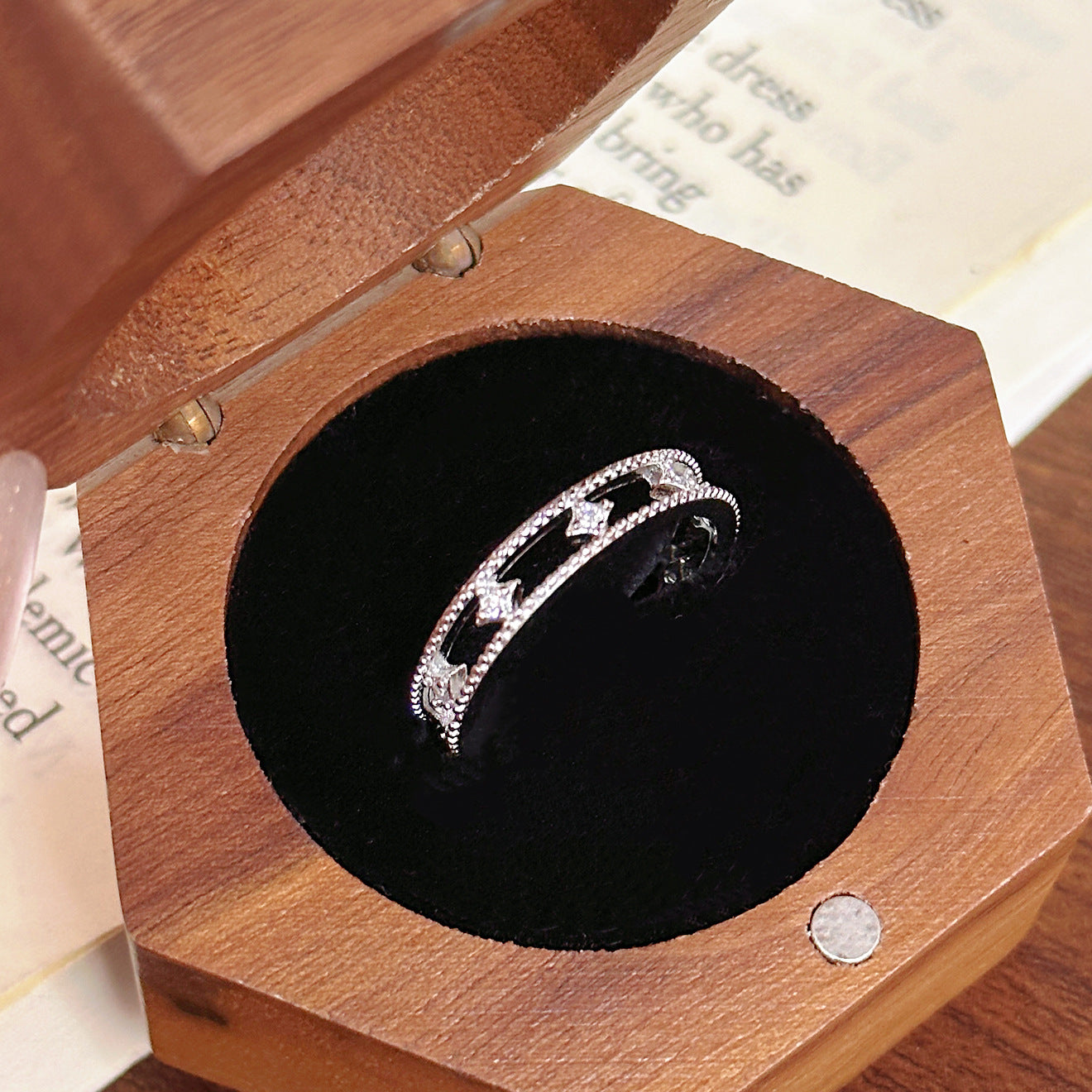 Delicate Super Shining Zircon Crescent Luxury Rings