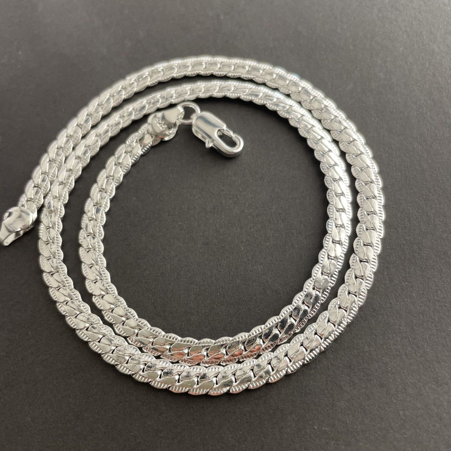 Classy Classic Full Side Exquisite Ornament Necklaces