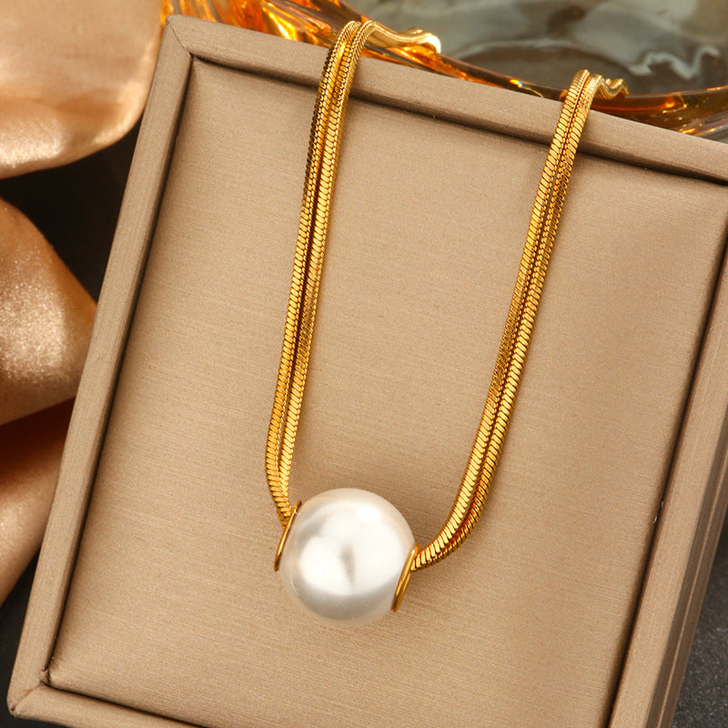 Fresh Titanium Steel Short Pearl High-grade Necklaces