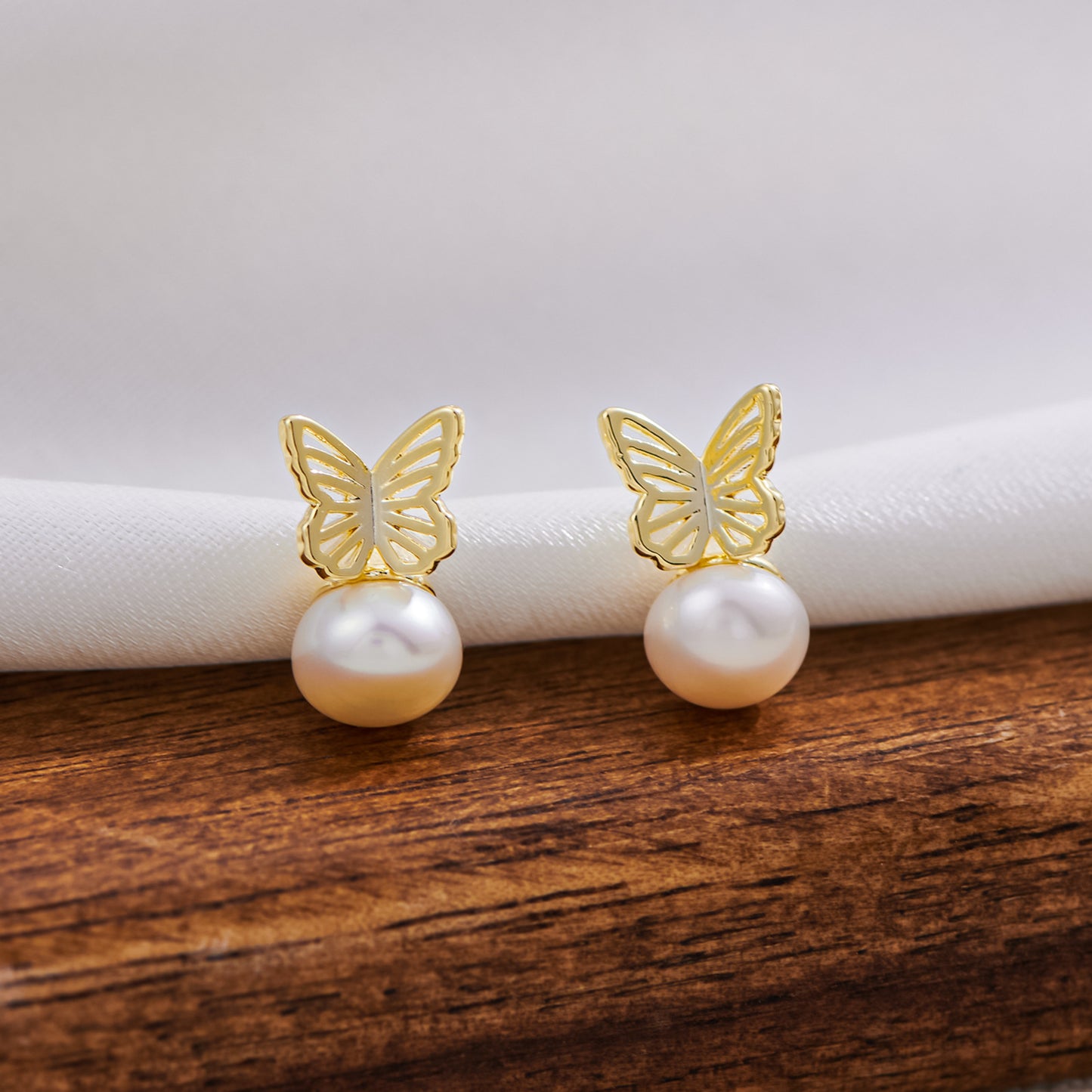 Freshwater Pearl Heart Butterfly Zircon Real Gold Electroplated Earrings