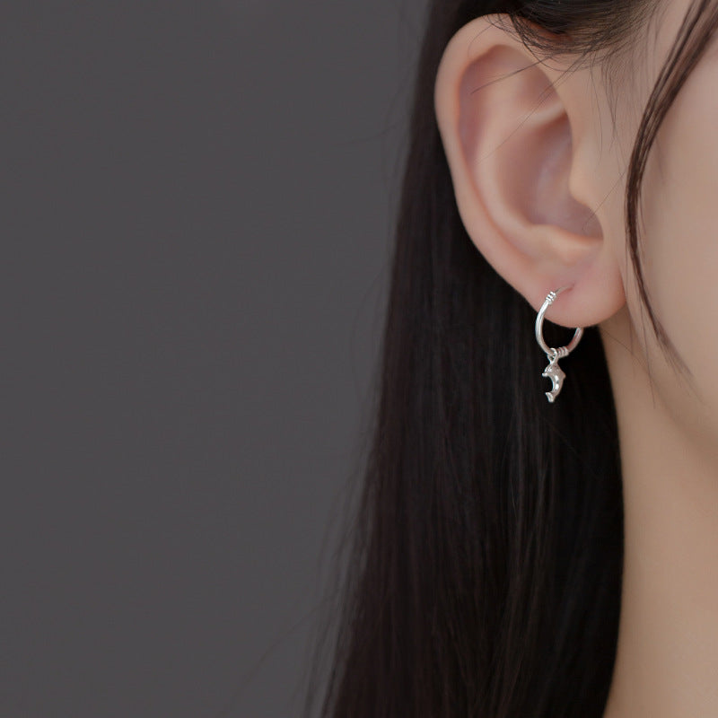 Love Lodge Foot Sier Style Bends Earrings
