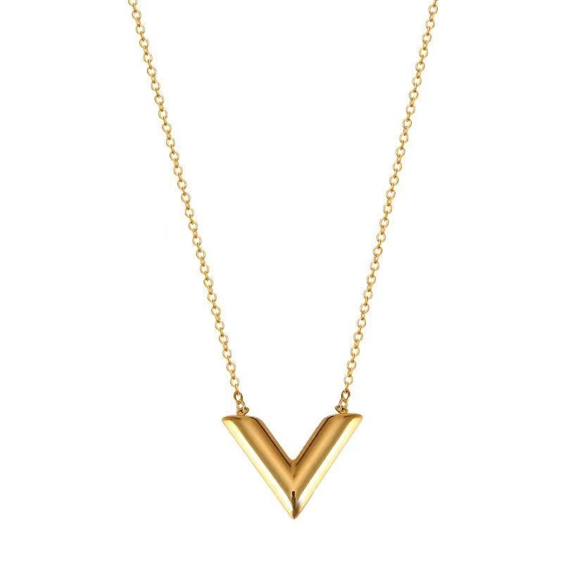 Female Light Luxury Titanium Steel Glossy Necklaces