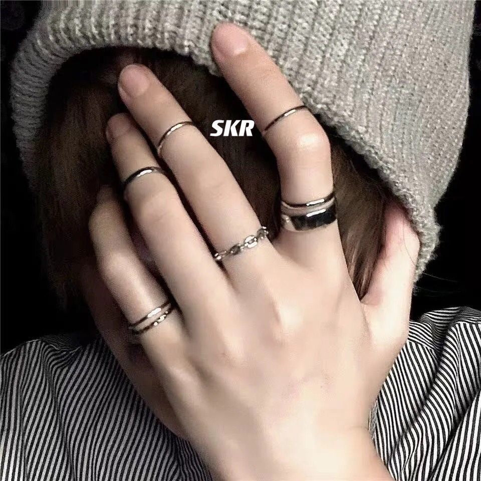 Cold Wind Love Heart-shaped Hollowed Fashion Rings