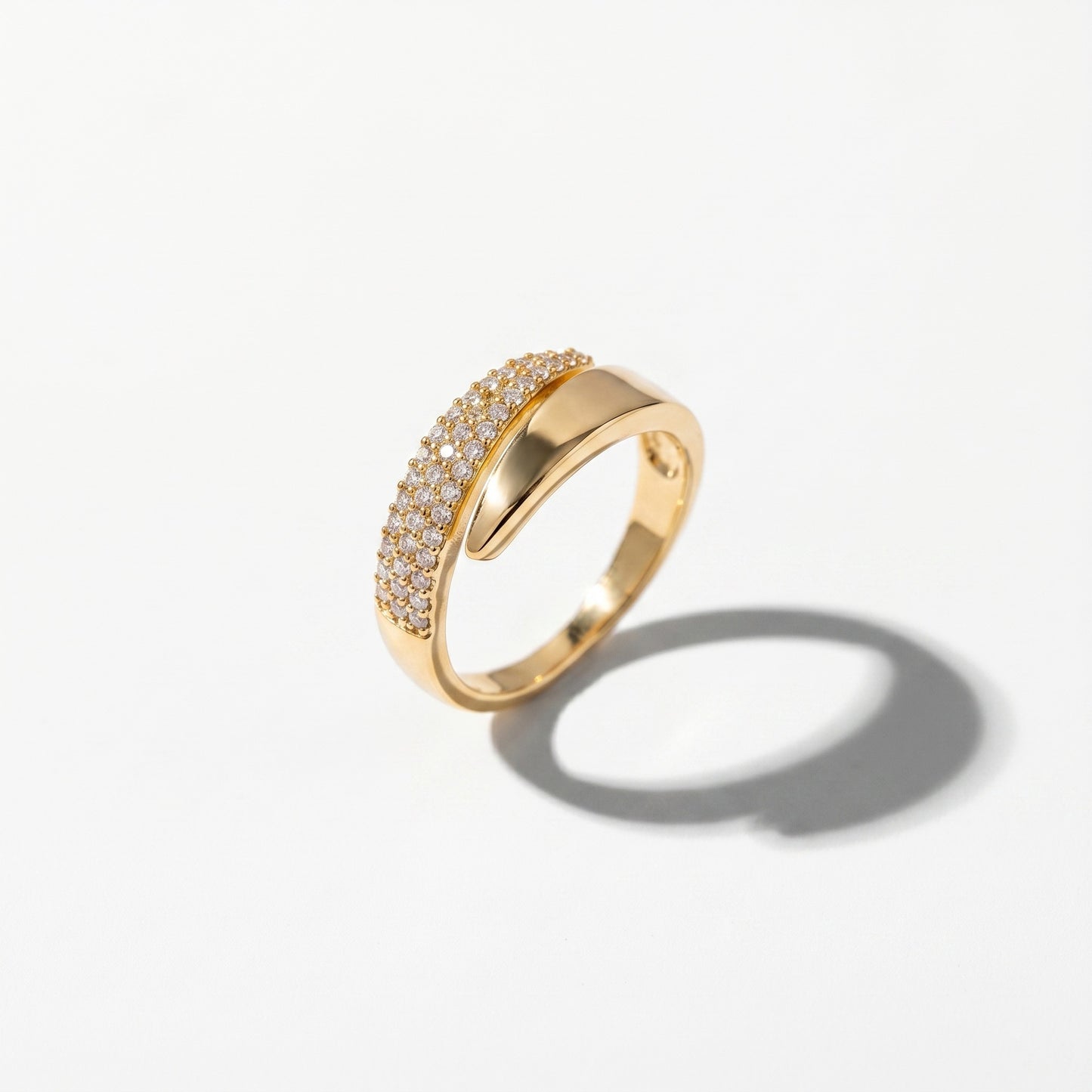 Copper Inlaid Zircon Style Niche Geometric Ring