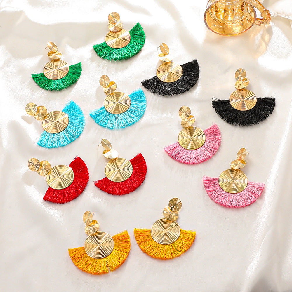 Women's Style Exaggerated Alloy Circle Tassel Temperament Earrings
