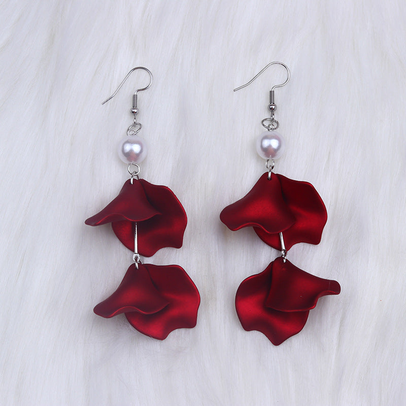 Women's Bohemian Style Pearl Petal Long Acrylic Earrings