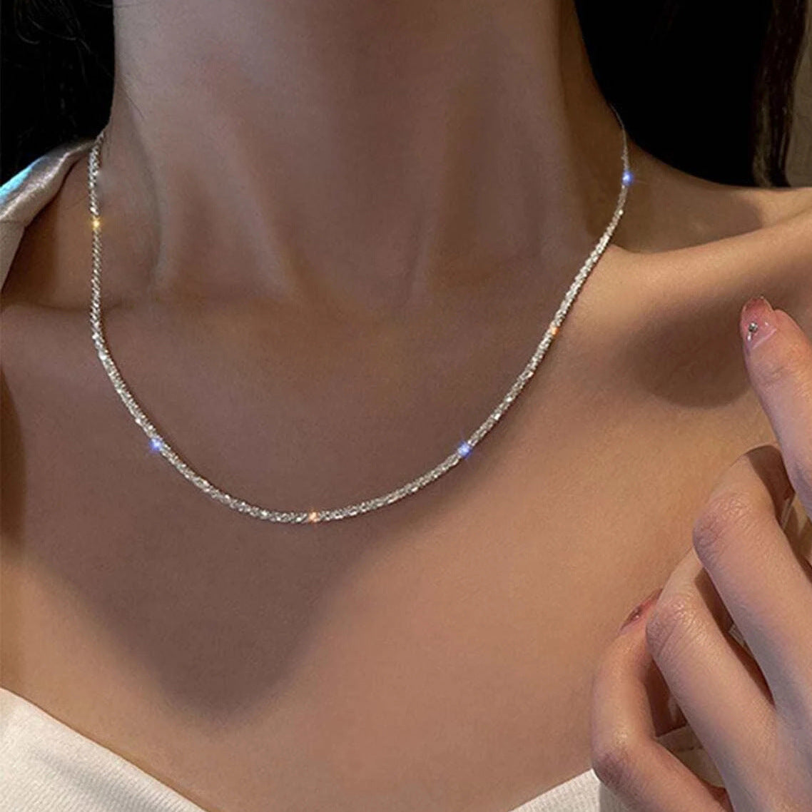 Cold Wind Sparkling Niche Design High-grade Light Luxury Shiny Necklaces