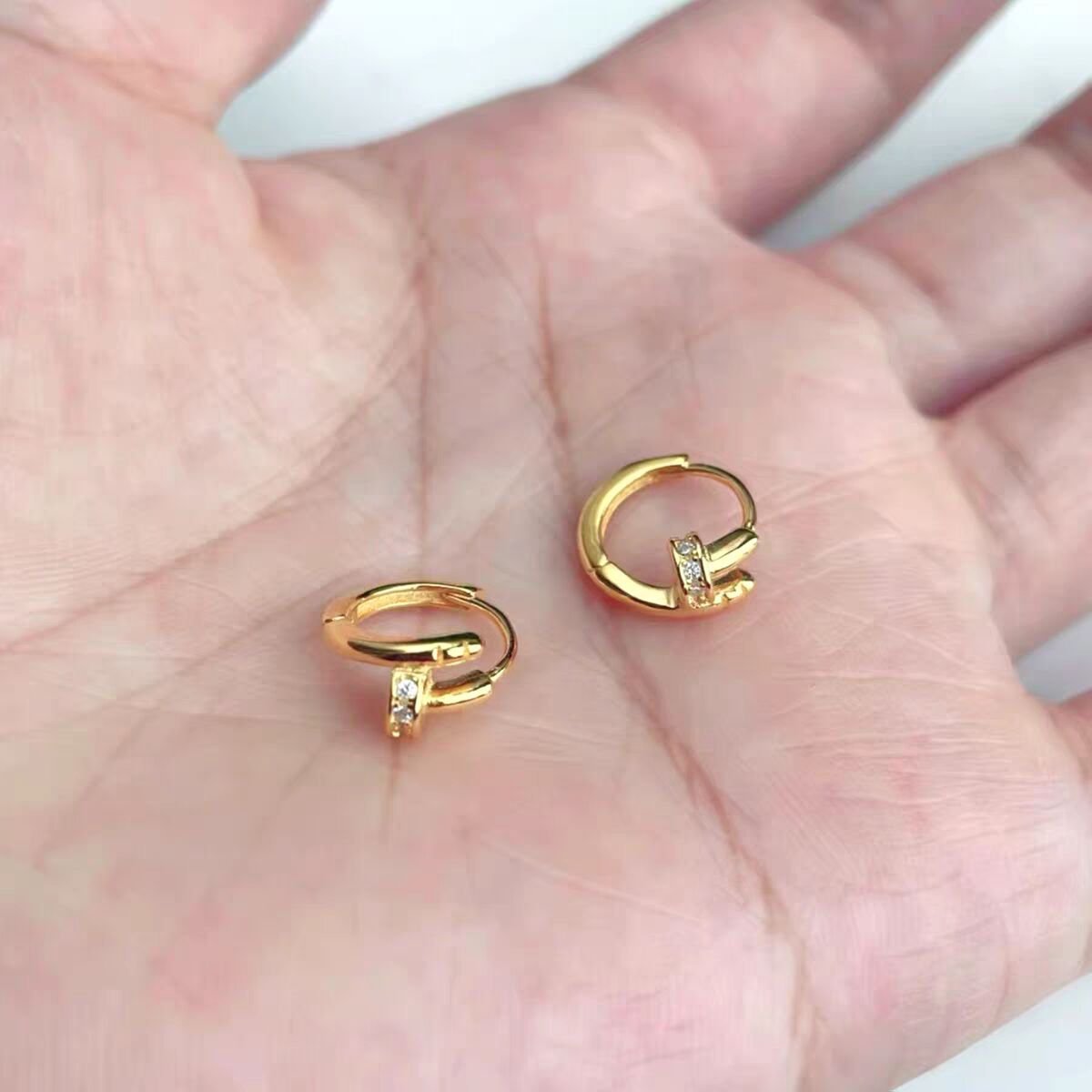 Knotted Circle Ear Clip Trendy Simple Earrings