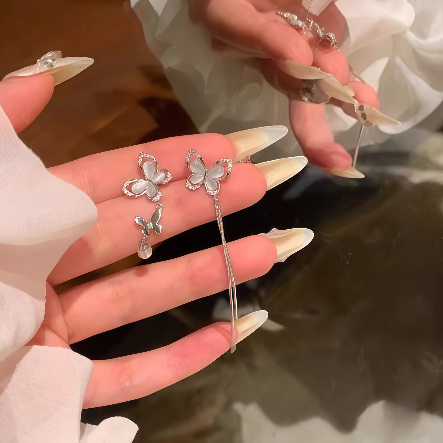Women's Sier Needle Flower Pearl Exquisite Niche Earrings