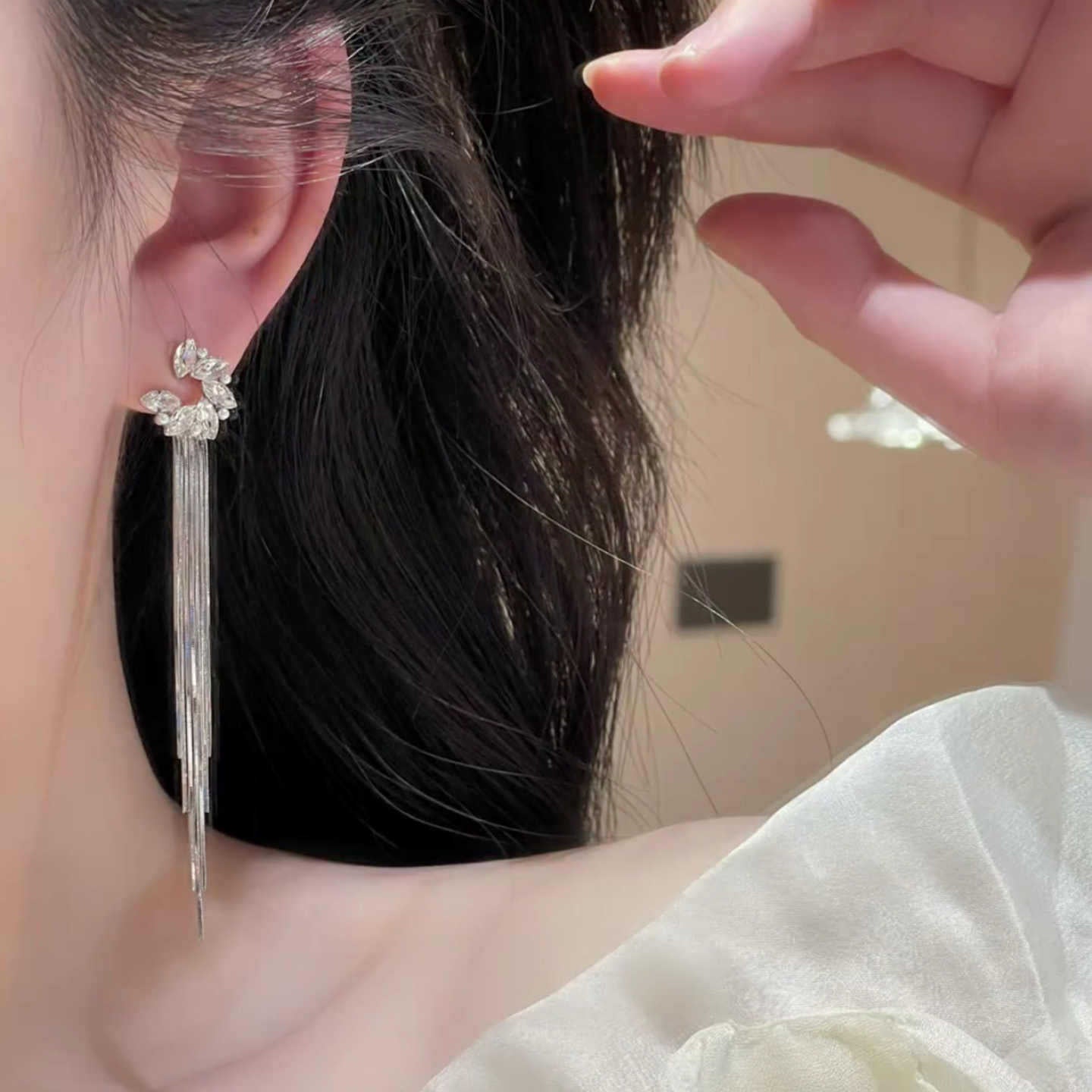 Tassel Long Exquisite Refined Grace Gentle Stud Earrings